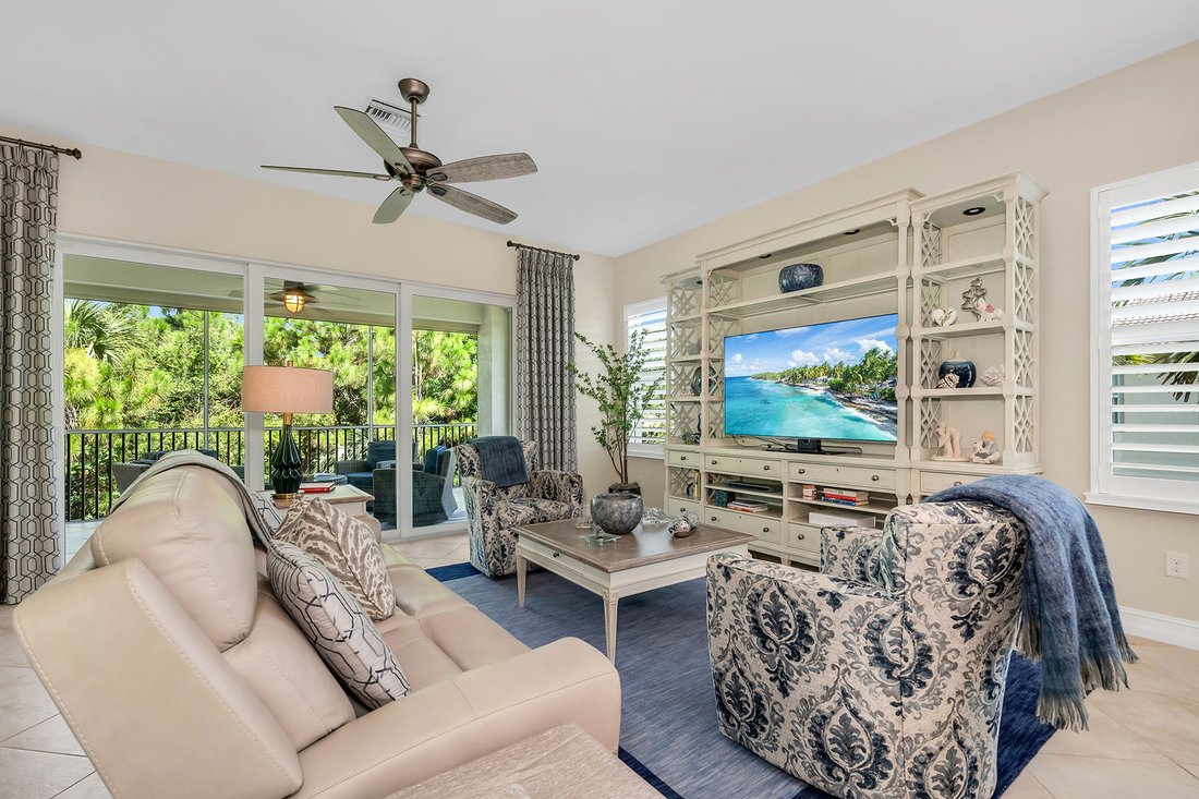 Condo in Naples, Florida, United States 3 - 18464226