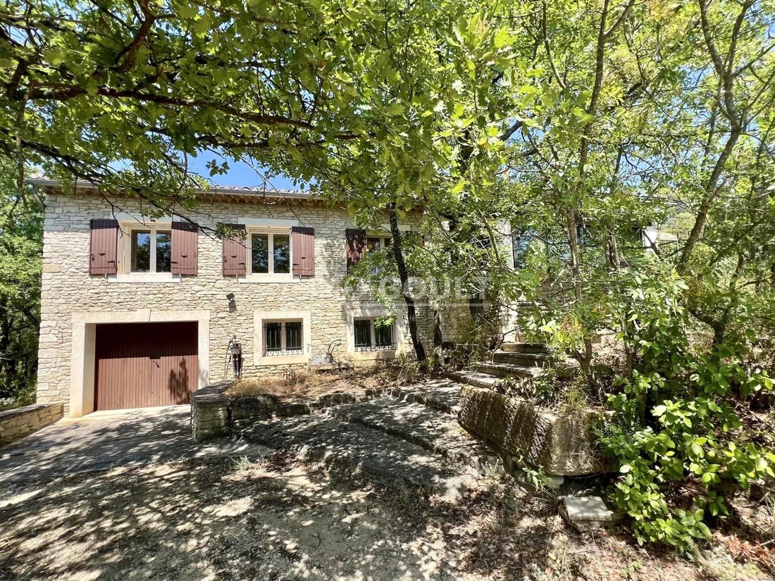 House in Gordes, Provence-Alpes-Côte d'Azur, France 1 - 18468933