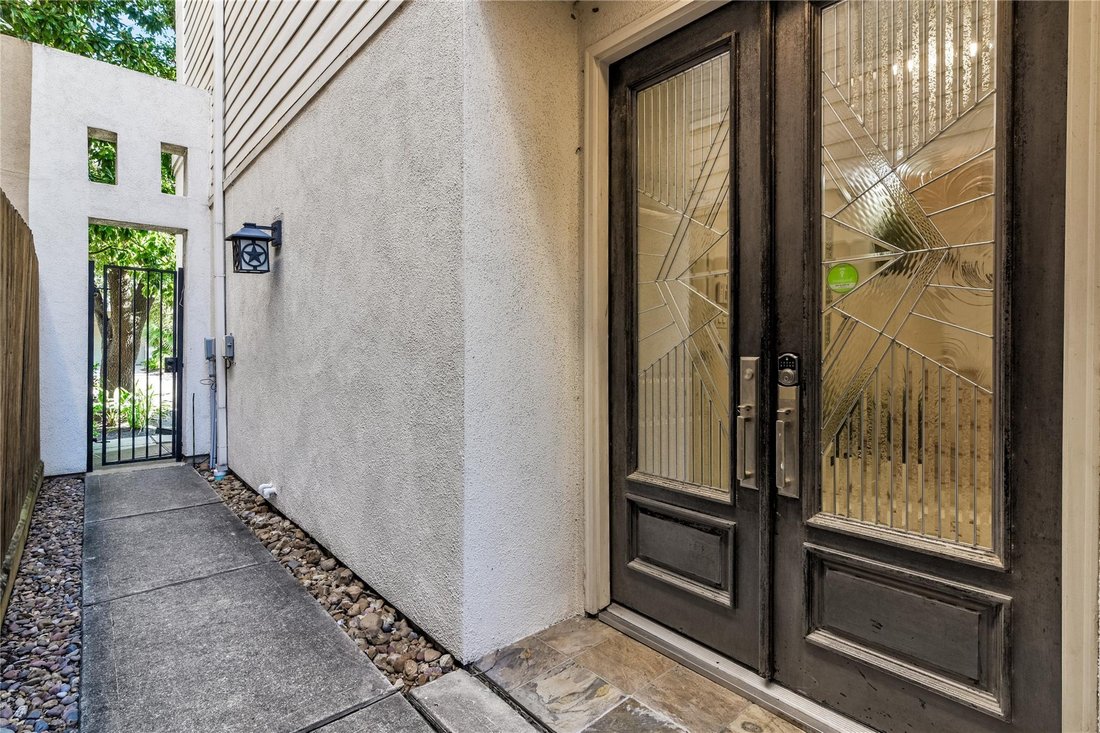 House in Houston, Texas, United States 3 - 18469226