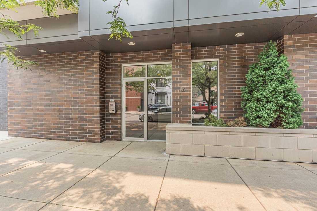 Condo in Chicago, Illinois, United States 2 - 18459500