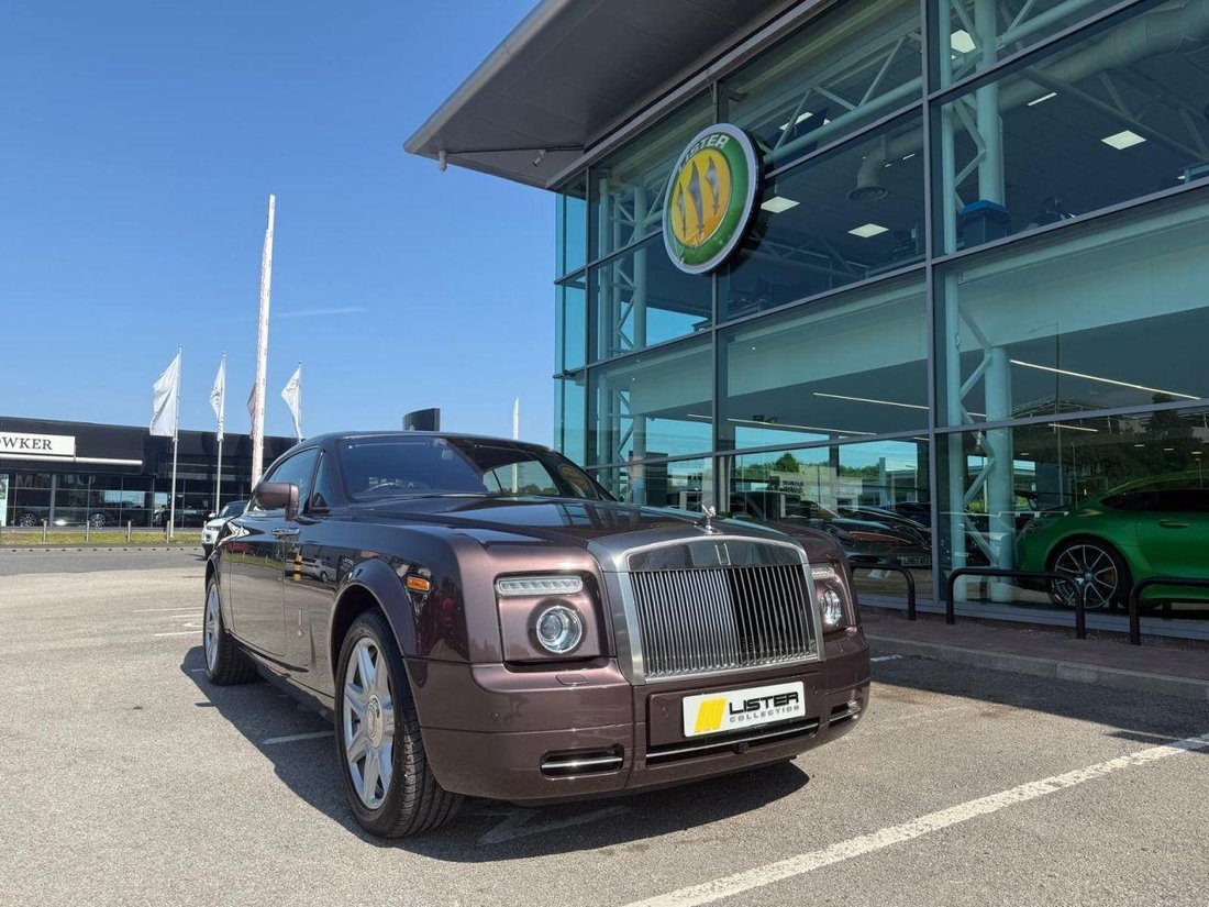 Coupe in Blackburn, United Kingdom 5 - 18469279