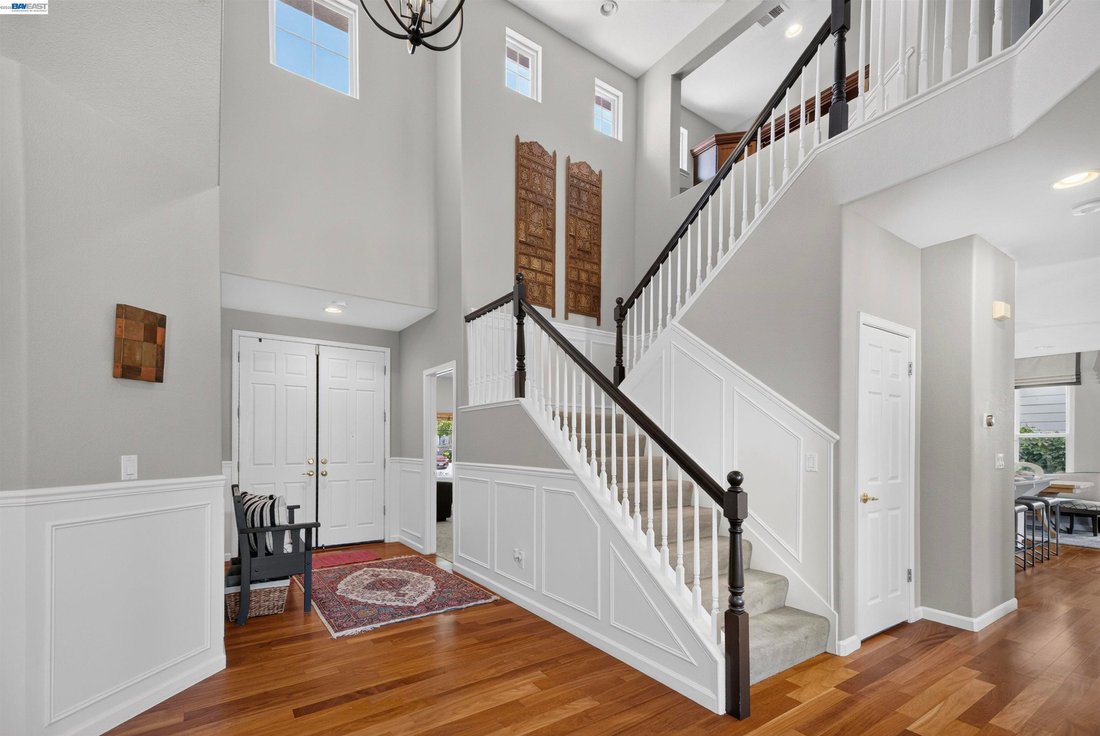 House in Tracy, California, United States 5 - 18463981