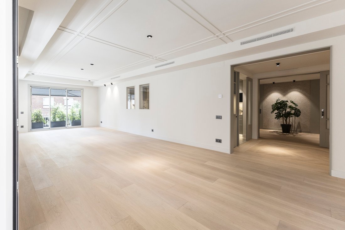 Apartment in Sarrià-Sant Gervasi, Barcelona, Spain 4 - 18459702