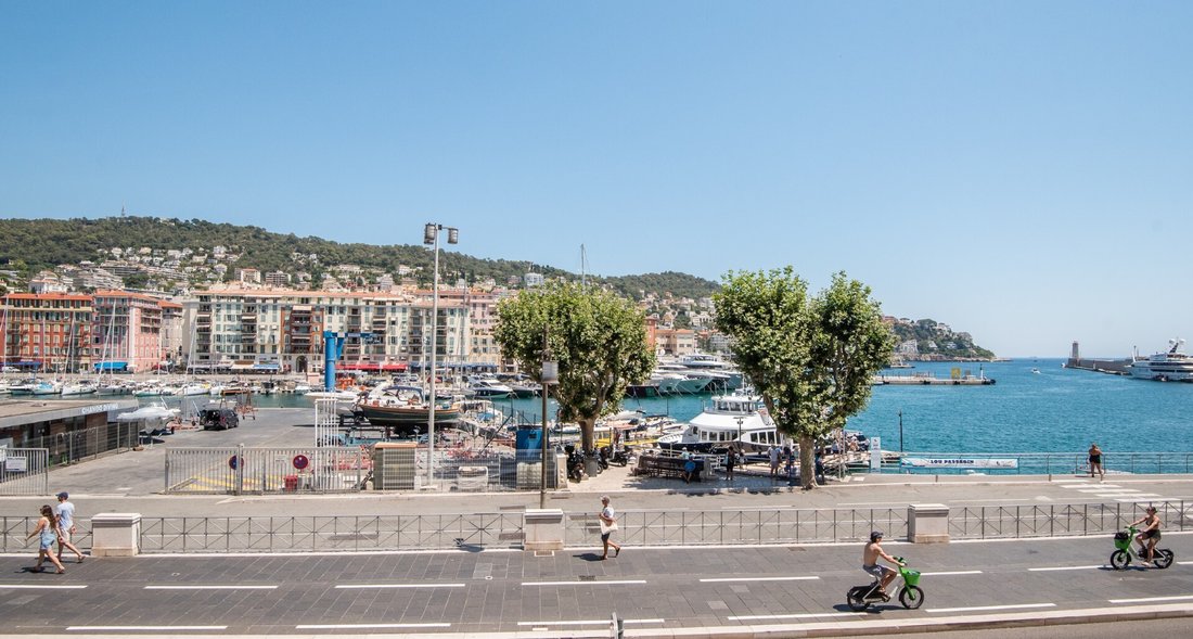 Apartment in Le Port, Nice, France 4 - 18460848