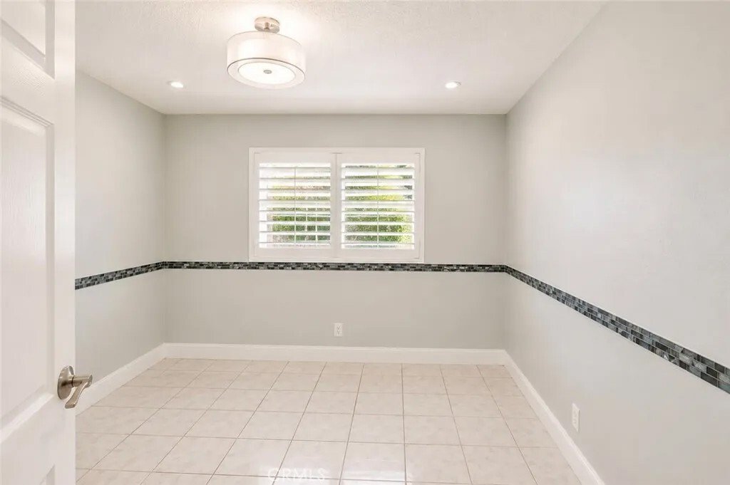 House in Santa Ana, California, United States 5 - 18459041