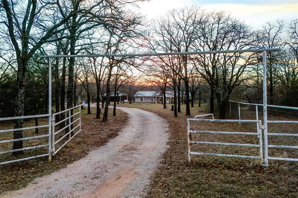 House in Paradise, Texas, United States 3 - 18460355