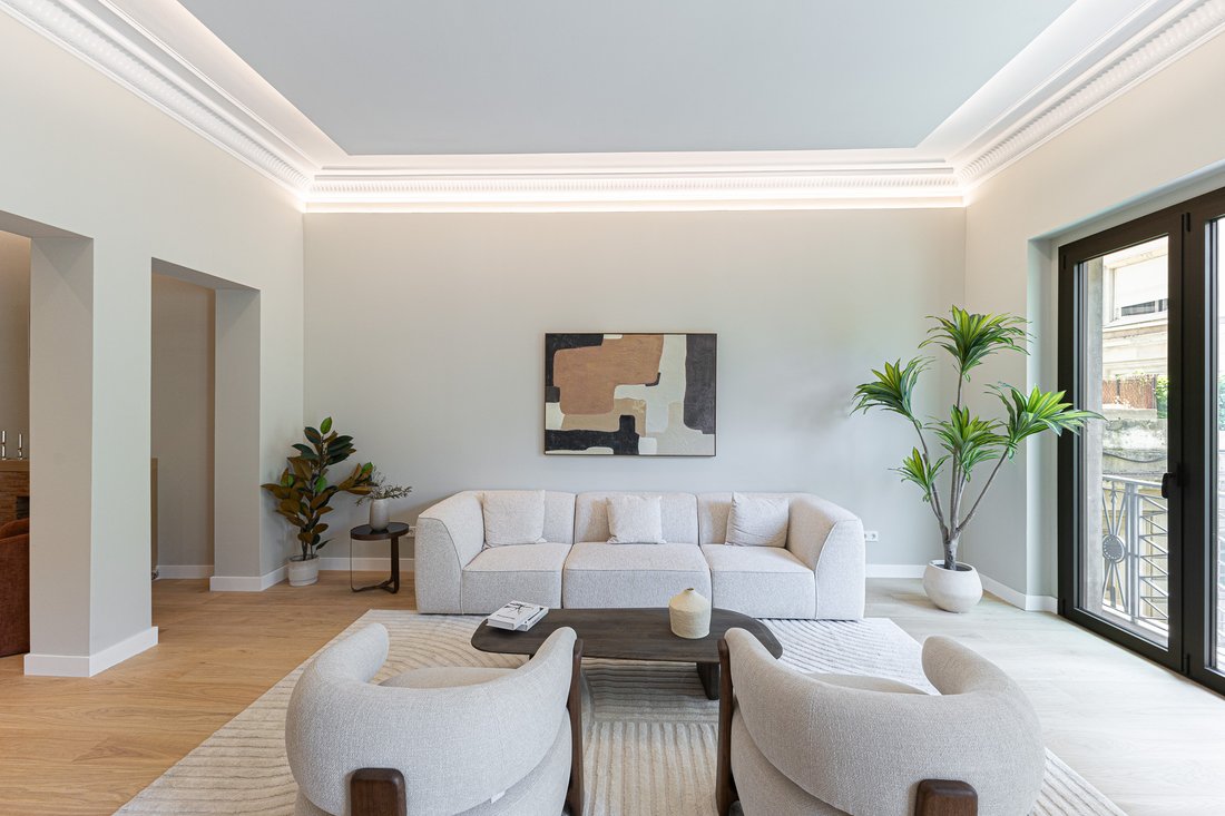 Apartment in Sarrià-Sant Gervasi, Barcelona, Spain 4 - 18459418