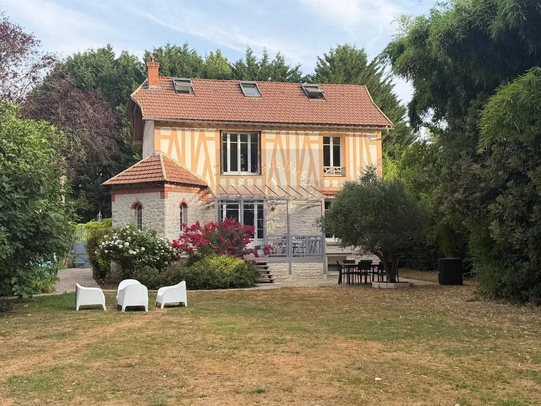House in Milly-la-Forêt, Ile-de-France, France 3 - 17976532
