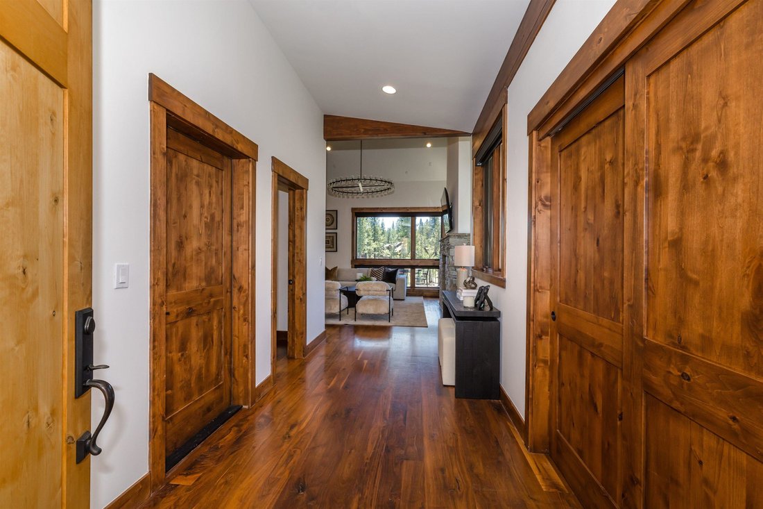 House in Truckee, California, United States 3 - 17908776
