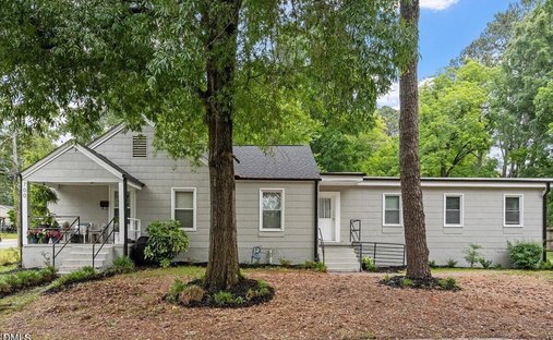 Farm Ranch in Raleigh, North Carolina, United States 1