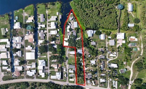 Moore Haven, Florida, United States 1