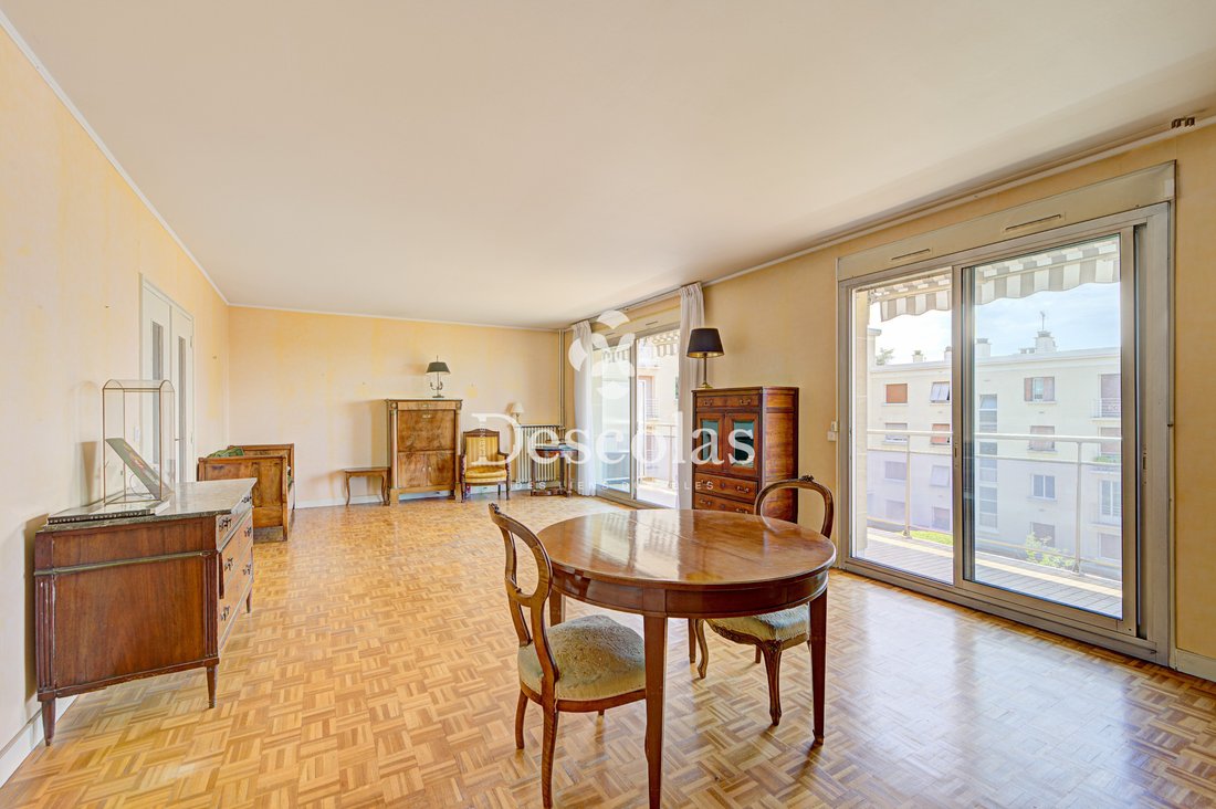 Apartment in Forêt, Saint-Germain-en-Laye, France 5 - 18456853