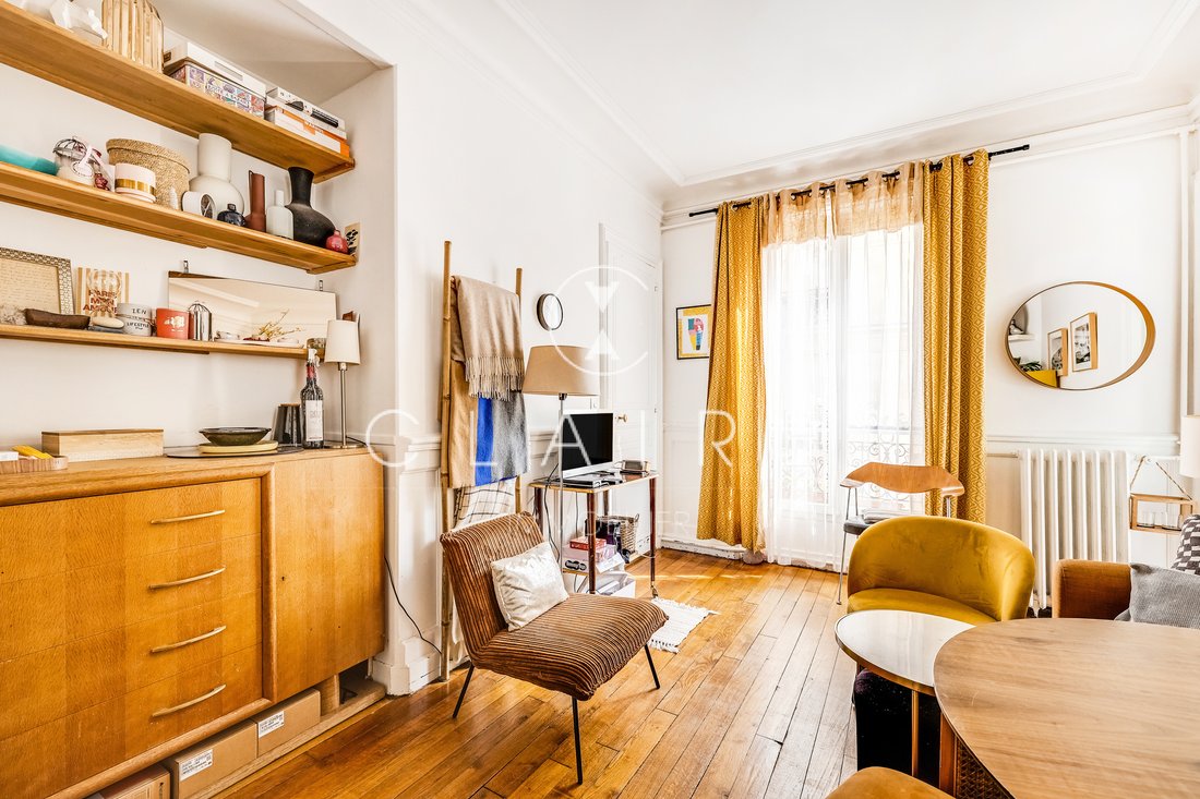 Apartment in Enfants Rouges, Paris 3e Arrondissement, Paris 3 - 18456847
