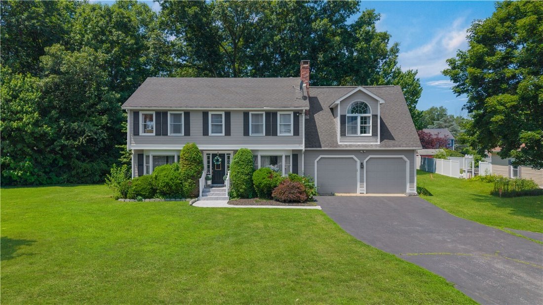 House in North Smithfield, Rhode Island, United States 2 - 18423168