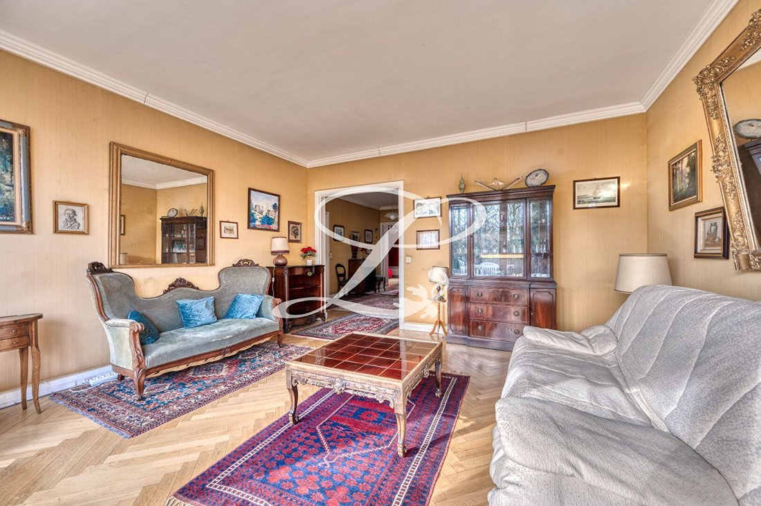 Apartment in Napoleon, Maisons-Laffitte, France 3 - 18456956
