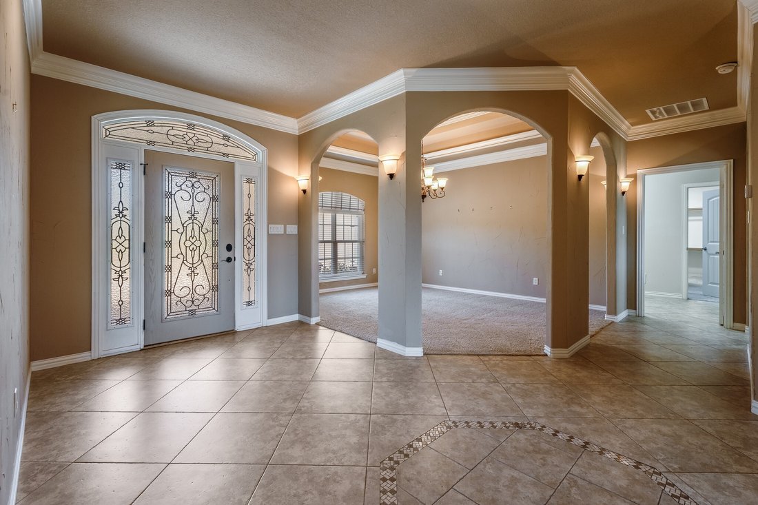 House in Granbury, Texas, United States 3 - 18460033