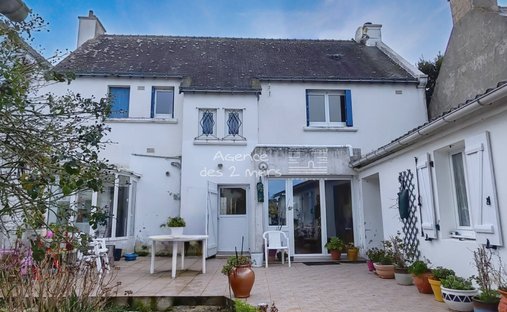House in Saint-Pierre-Quiberon, Brittany, France 1