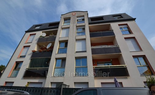 Apartment in Grenouillère-Marnois-Rive de Marne, Noisy-le-Grand, France 1