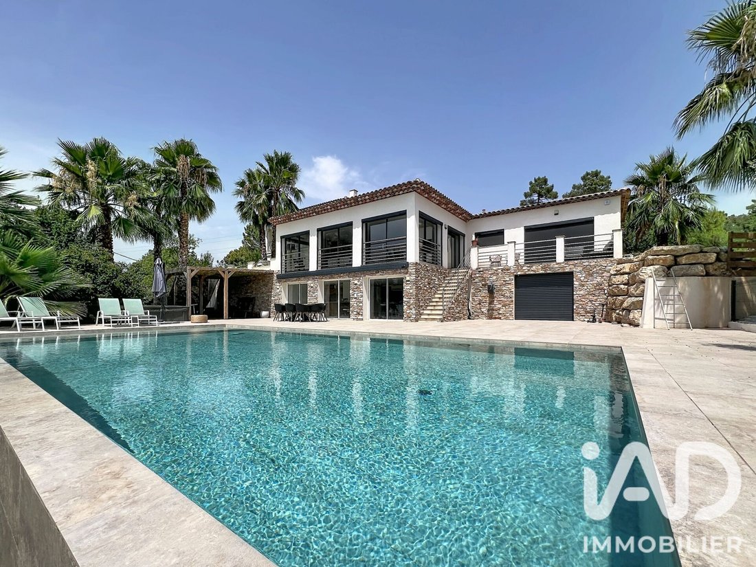 House in La Bouverie, Roquebrune-sur-Argens, France 1 - 18471461