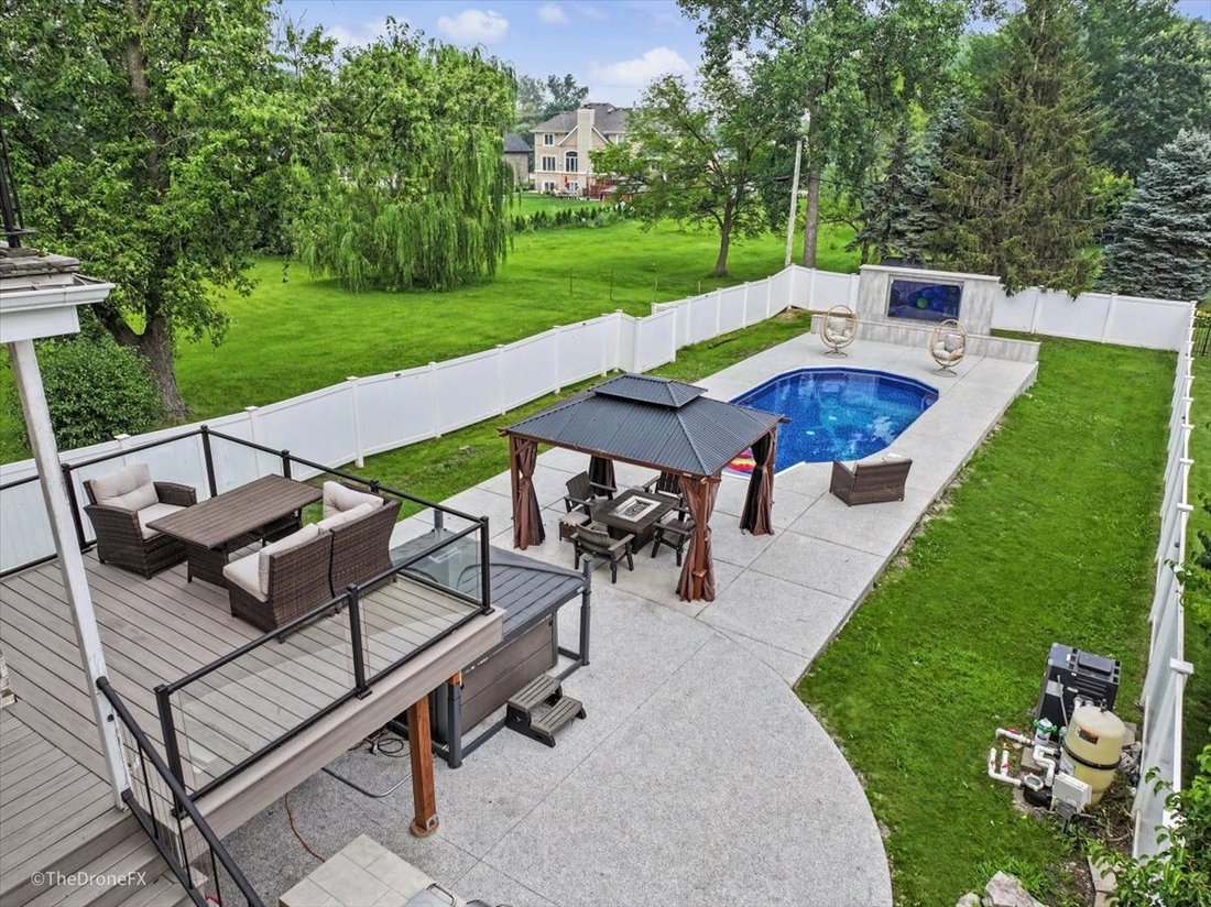 House in Burr Ridge, Illinois, United States 2 - 18463889