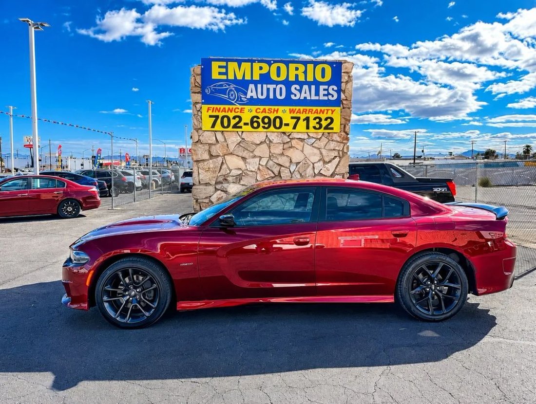 Sedan in Las Vegas, NV, United States 2 - 16999604