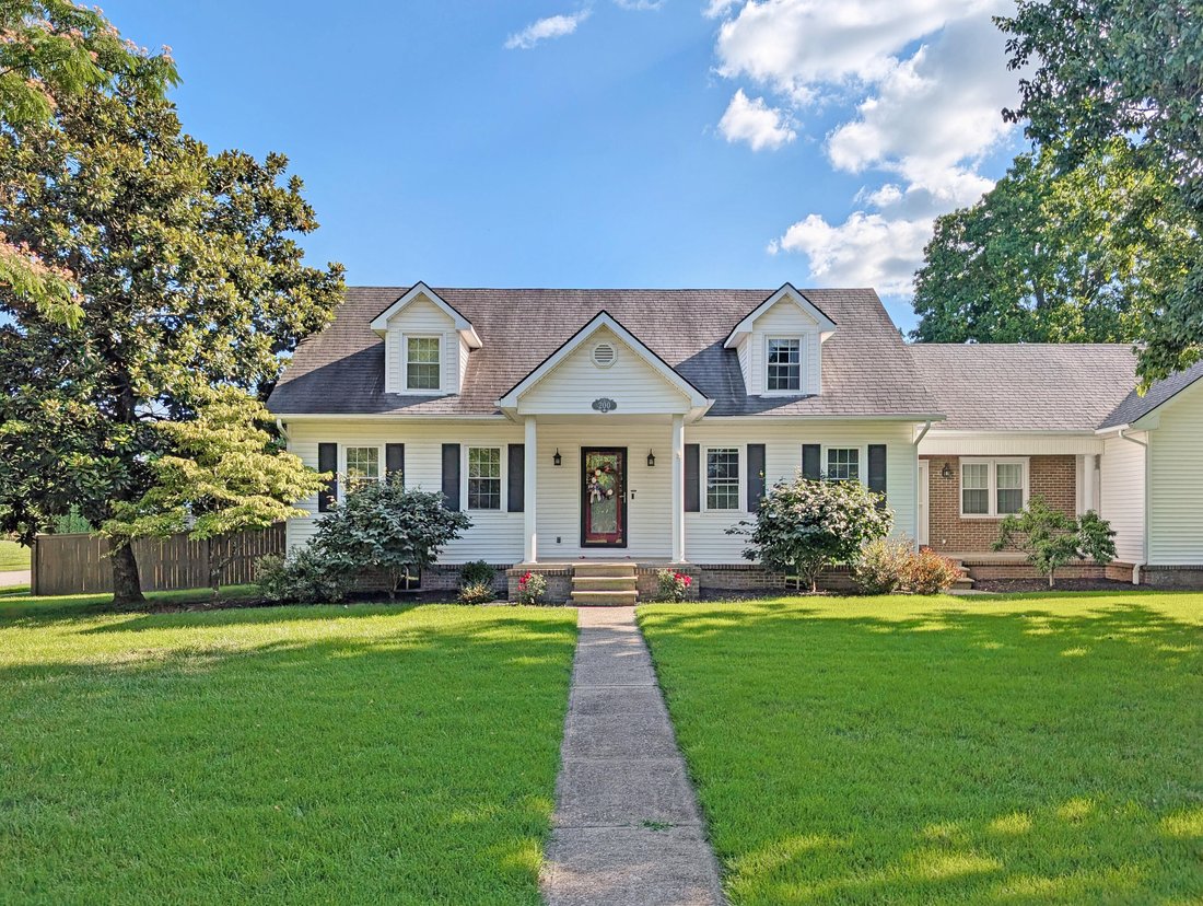 House in Nicholasville, Kentucky, United States 3 - 18458327