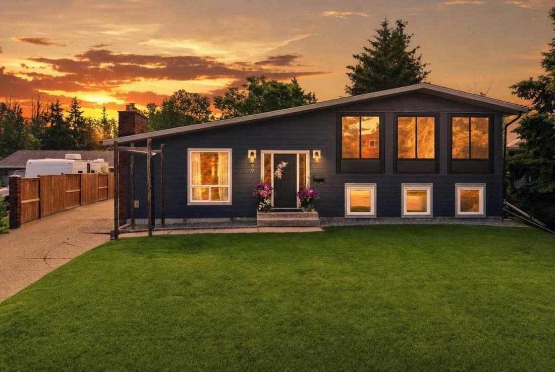 Casa a Red Deer, Alberta, Canada 2 - 18466741