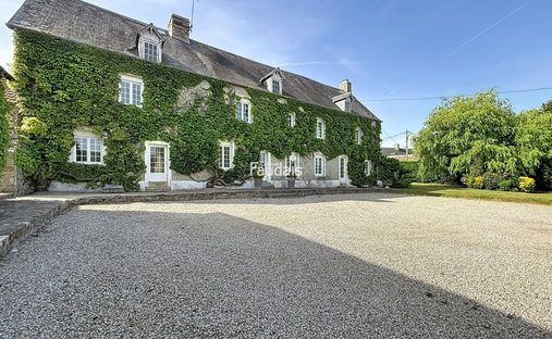 Casa a La Haye-du-Puits, La Haye, Francia 1