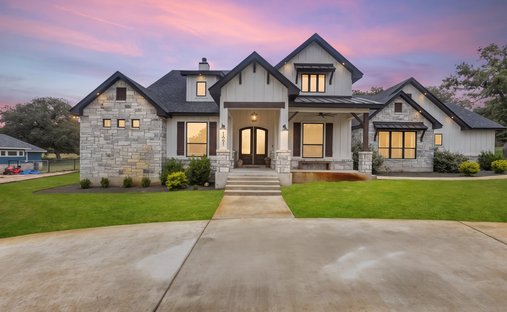 House in La Vernia, Texas, United States 1