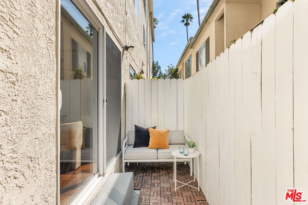 Townhouse in Santa Monica, California, United States 5 - 18459078