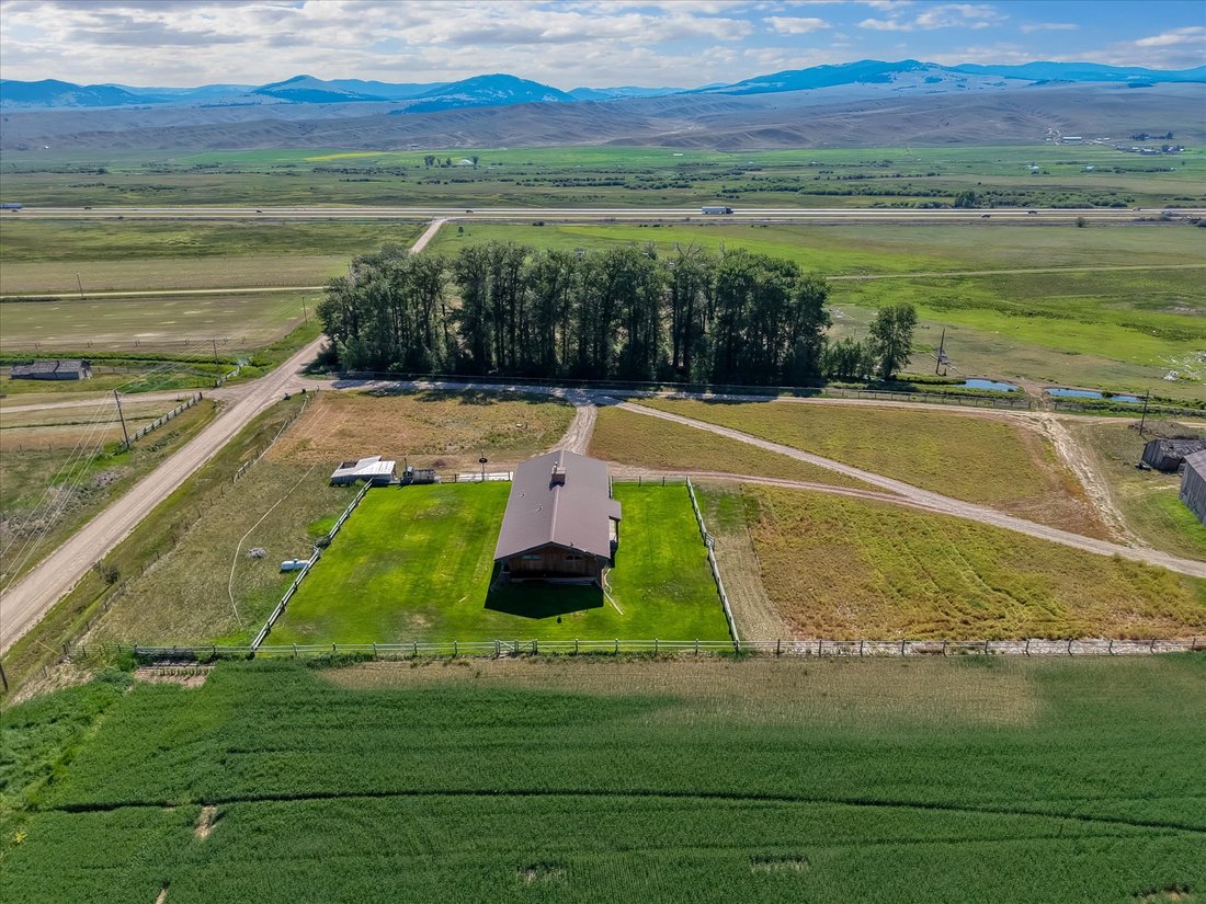 House in Anaconda, Montana, United States 3 - 17394763