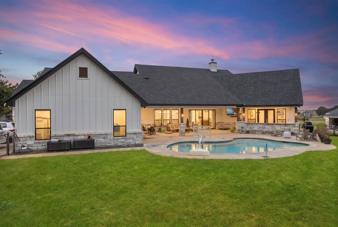 House in La Vernia, Texas, United States 2 - 18465622