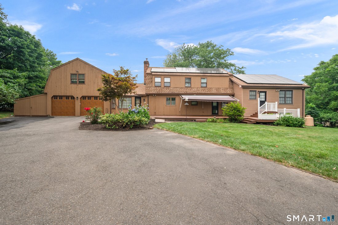 House in Stratford, Connecticut, United States 3 - 18458394