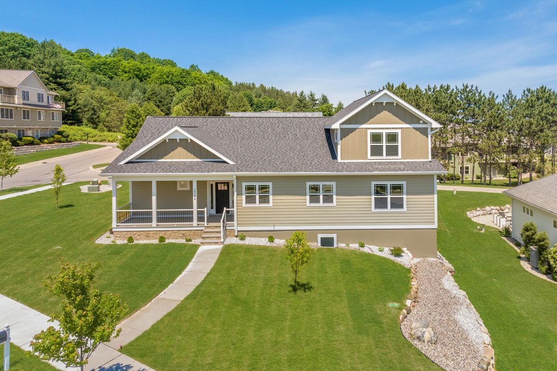 House in Garfield Township, Michigan, United States 1 - 18309833