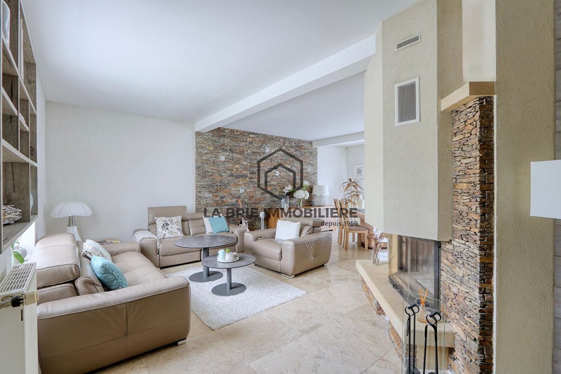 Villa in Quincy-sous-Senart, Ile-de-France, France 5 - 18465482