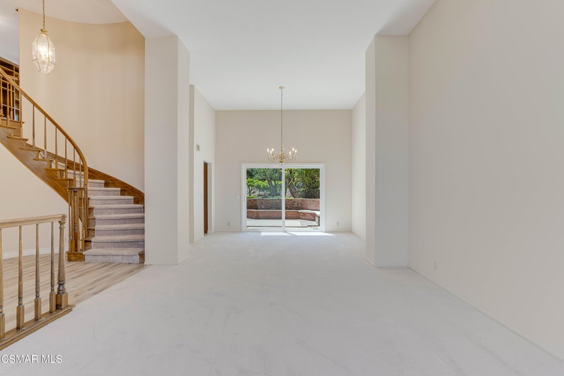 House in Thousand Oaks, California, United States 3 - 18204038