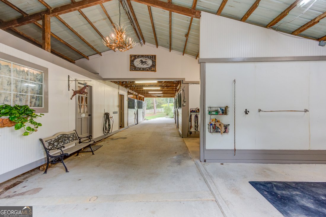 House in Lithonia, Georgia, United States 3 - 18464021