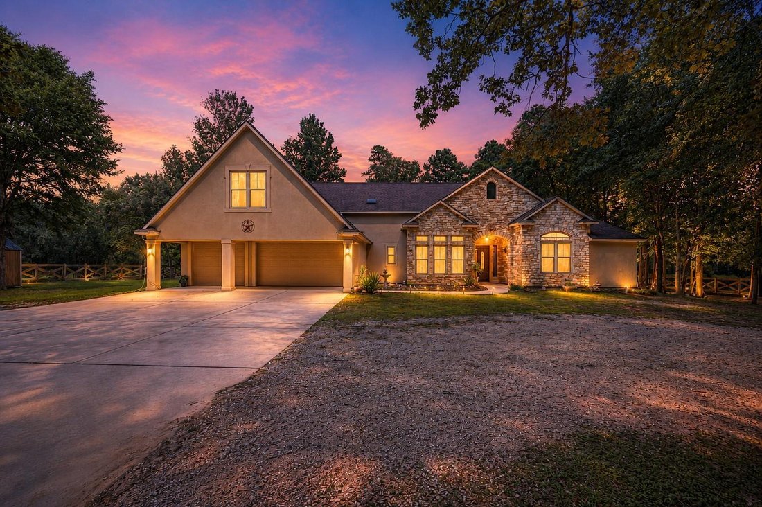 House in Montgomery, Texas, United States 1 - 18456018