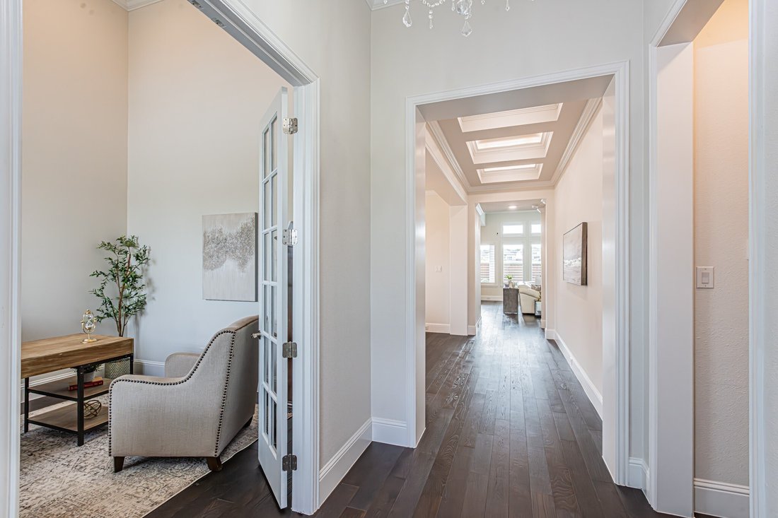House in Lantana, Texas, United States 5 - 18460038