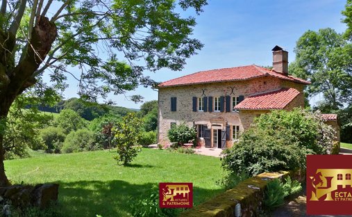 Villa in Labastide-du-Haut-Mont, Occitania, France 1