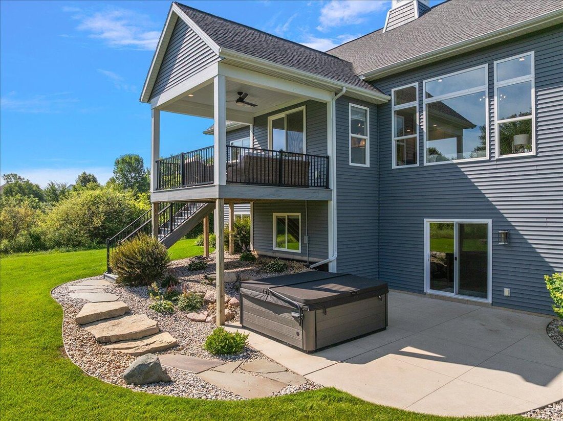 House in Byron Center, Michigan, United States 5 - 18456361