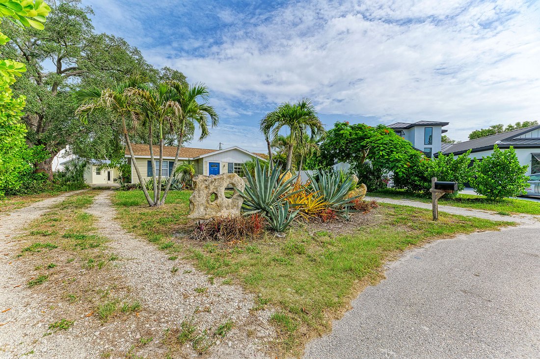 House in Sarasota, Florida, United States 5 - 18456723