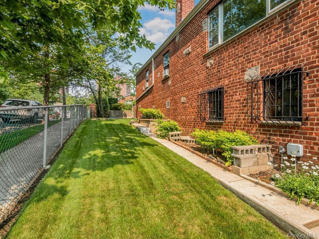 House in New York, New York, United States 4 - 18460256