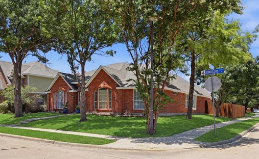House in The Colony, Texas, United States 1