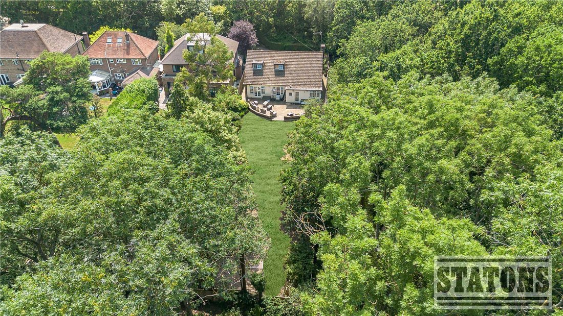 Land in Arkley, Barnet, England 4 - 16985487