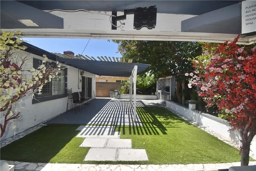 House in Santa Ana, California, United States 4 - 18459041