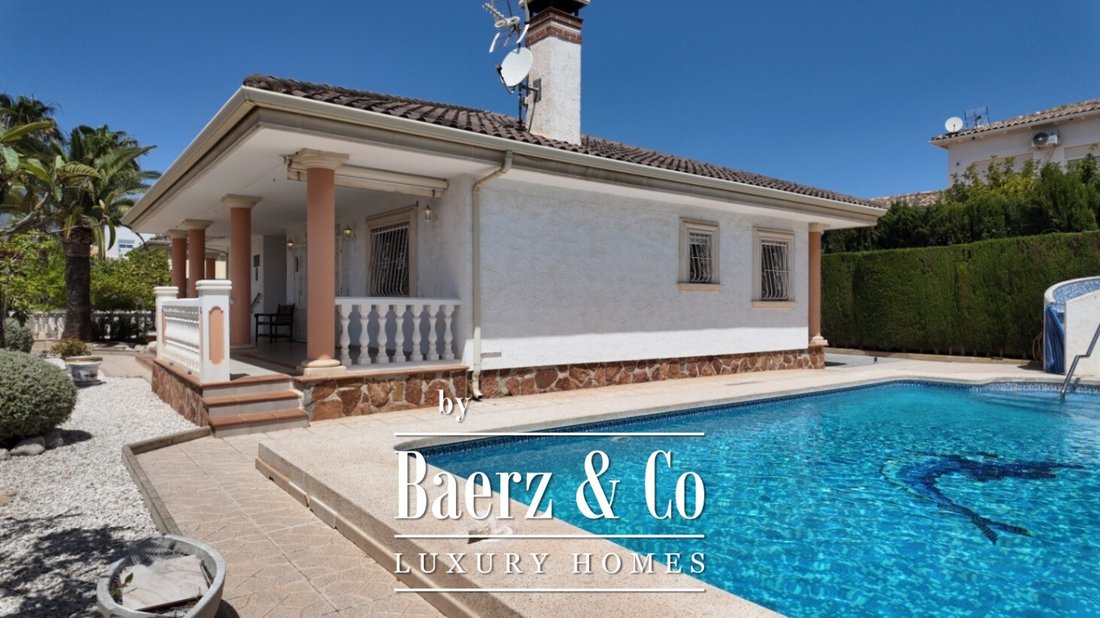 Villa in la Nucia, Valencian Community, Spain 1 - 18459750