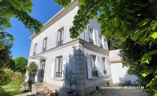 House in Taverny, Ile-de-France, France 1