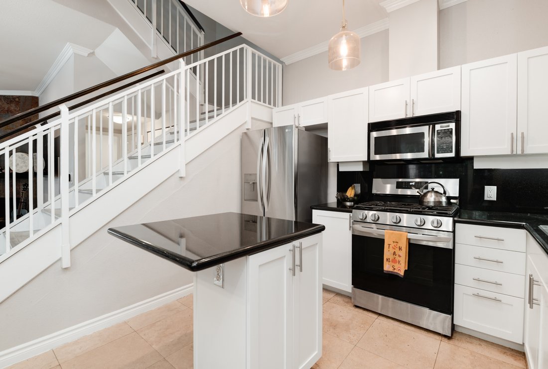 Condo in San Diego, California, United States 4 - 18464333