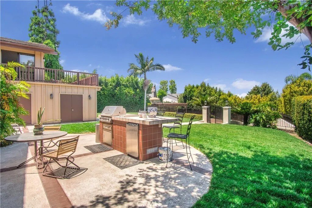 House in Fullerton, California, United States 4 - 18098300